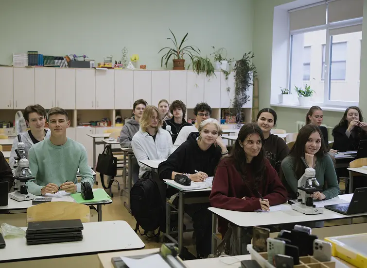 Uzņemšana 10. klasē